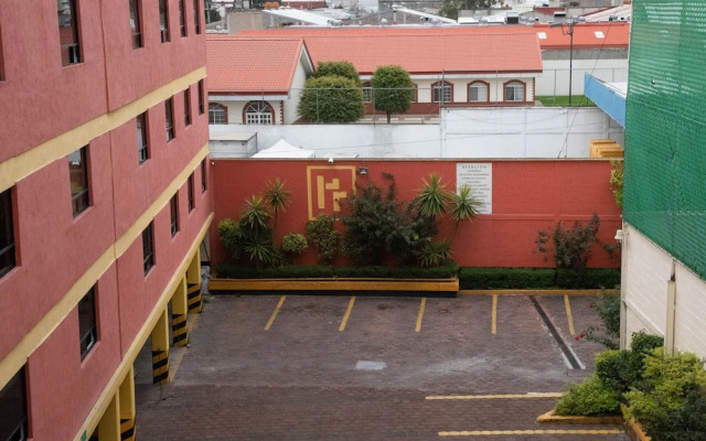 Hotel Rossel Plaza