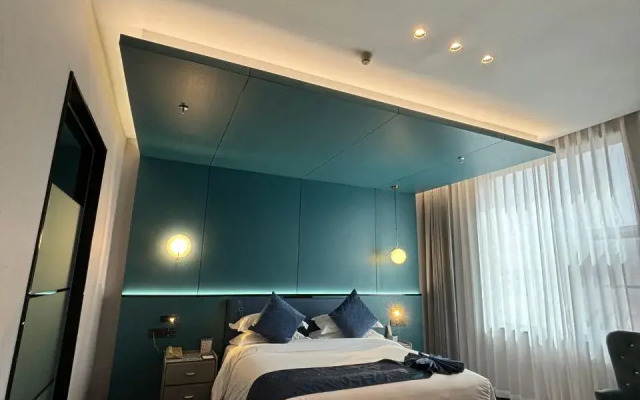Baiyin Renan Hotel