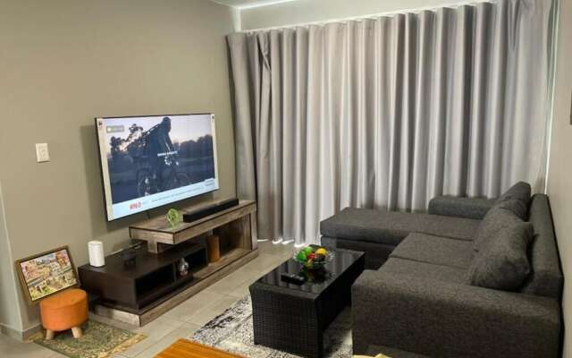 Eazy Apartment by Mall of Africa