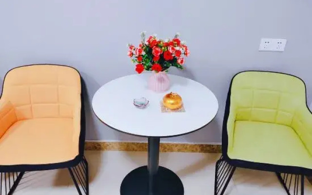 Zhengding Baoming Apartment