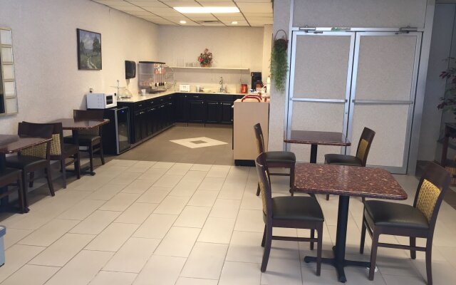 Travelodge by Wyndham Lynchburg