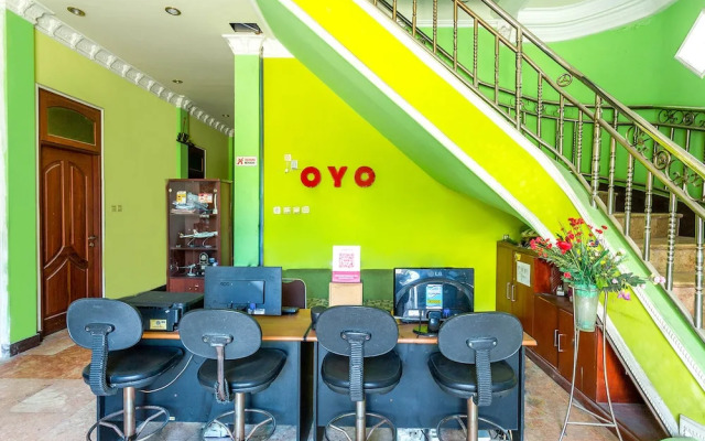 Senaz Residence by OYO Rooms