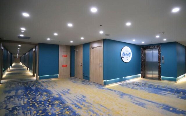 VX Hotel Jiangsu Taizhou Xinghua RT-Mart