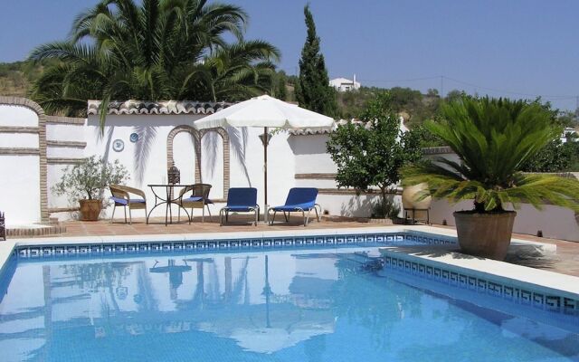 Guest House in a Traditional Andalusian Country Estate