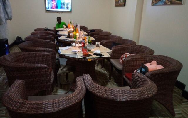 Mbale Emperor's Motel