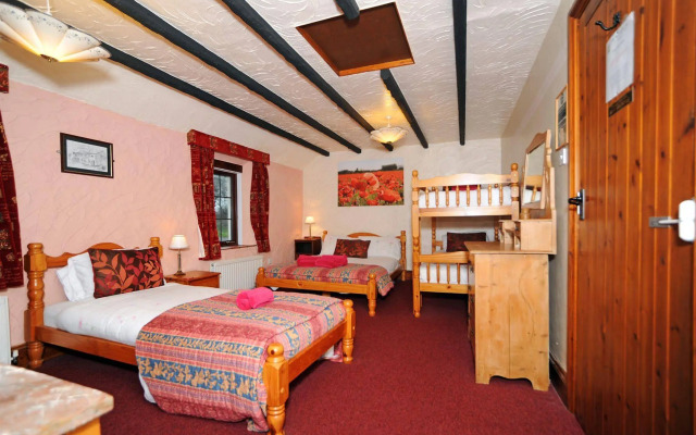 The West Country Inn