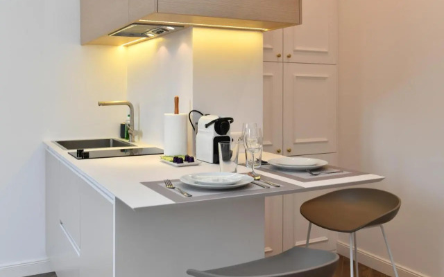1 bedroom Apartment next to Monaco