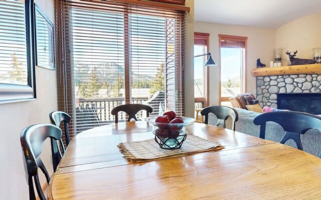 Snowcreek V #997 2 Bedroom Condo by RedAwning