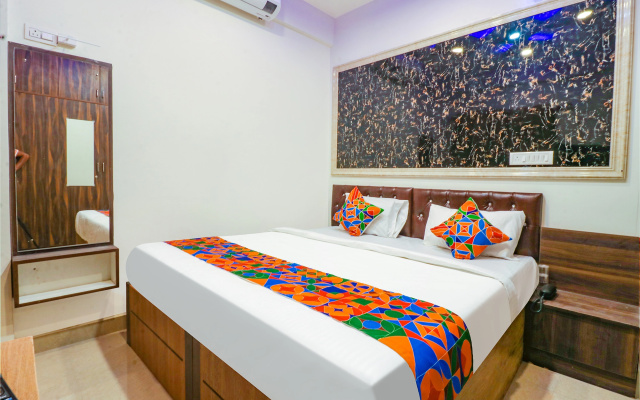 Fabhotel E City Inn