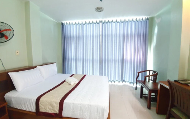 Tan Truong Son Hotel