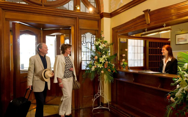 The Victoria Hotel & Source Spa