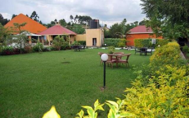 Tourland Cottages Kisoro