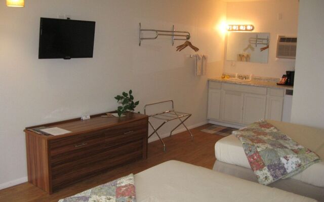 The Country Inn of Eureka Springs