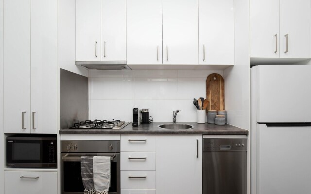 Nth Adelaide Studio Apt With Reverse Cycle Aircon