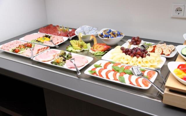 HOTEL NEW IN - Ingolstadt - Gaimersheim