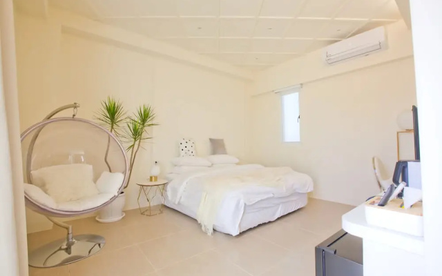 Red Vacation Rental