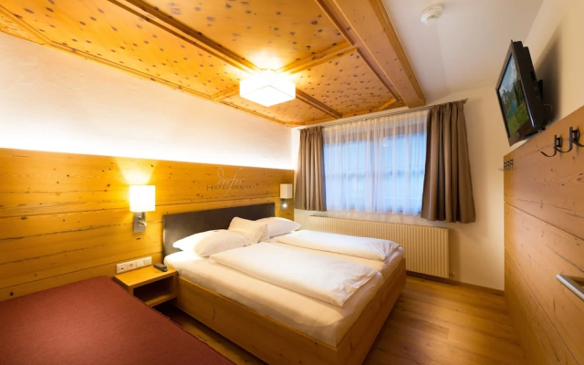 Hotel & Chalet Dorfer