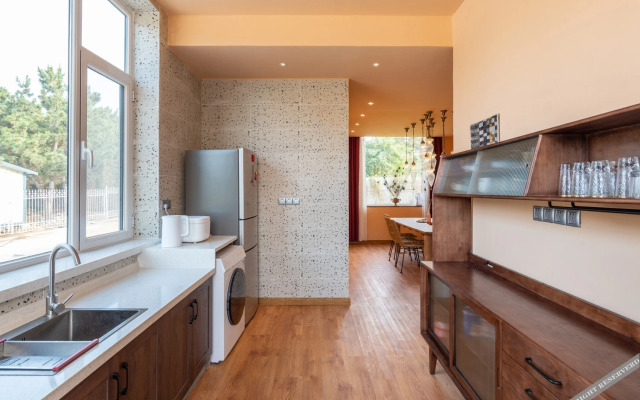 Floral Hotel · Weihai Haya Swimming Pool Garden hotel