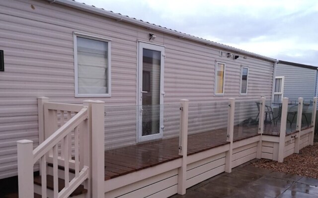 MB Caravans Towyn