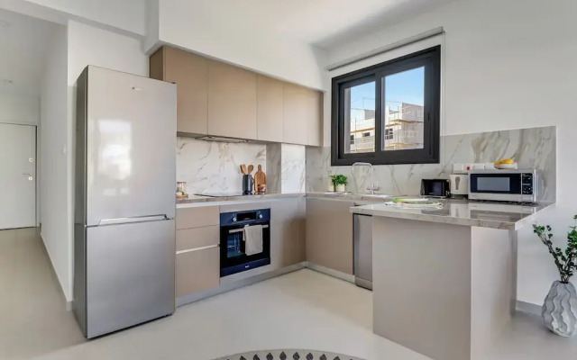 Sanders Triple Limassol