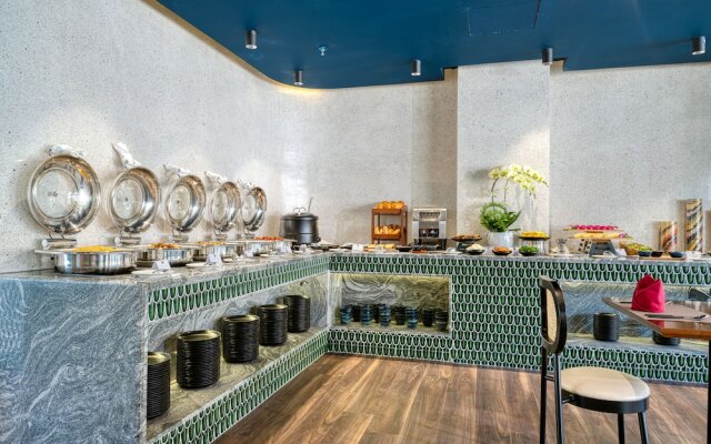 The Almin Hotel