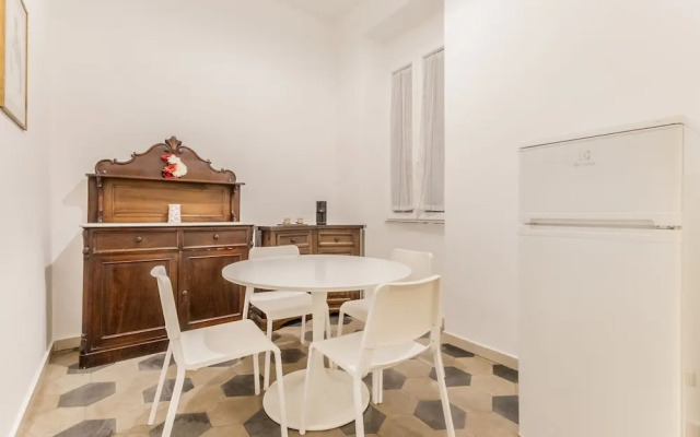 Casa Iside in Rome With 1 Bedrooms and 1 Bathrooms