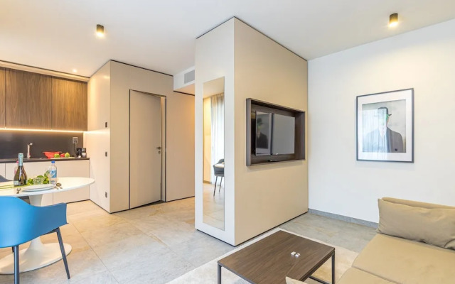 Icon H 209 Suite Micro-living