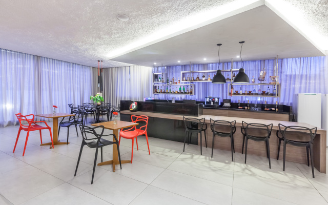 Roomo Praia de Boa Viagem Residencial