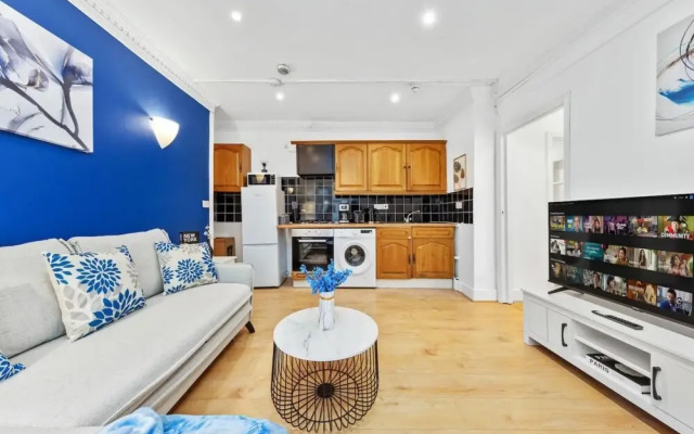 Remarkable 2-bed Apartment in Central London