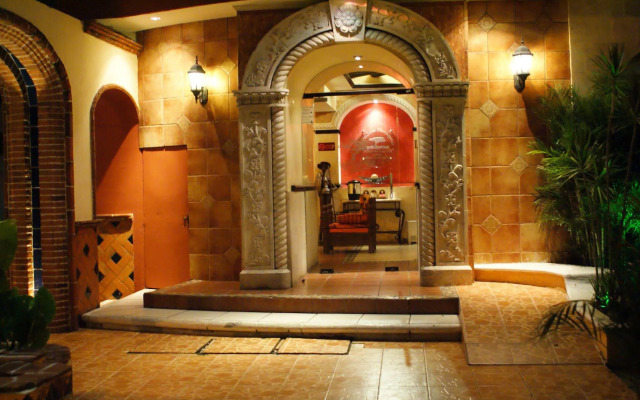 Hotel Suites Flamboyanes