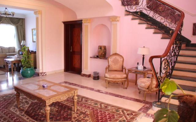 Villa 16