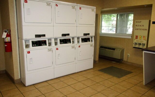 Suburban Extended Stay Hotel Hampton