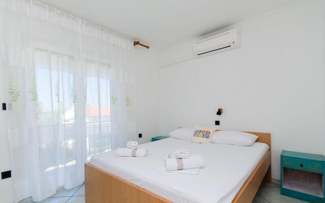 Apartments Slavica R