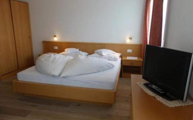 Garni Hotel Dorothea