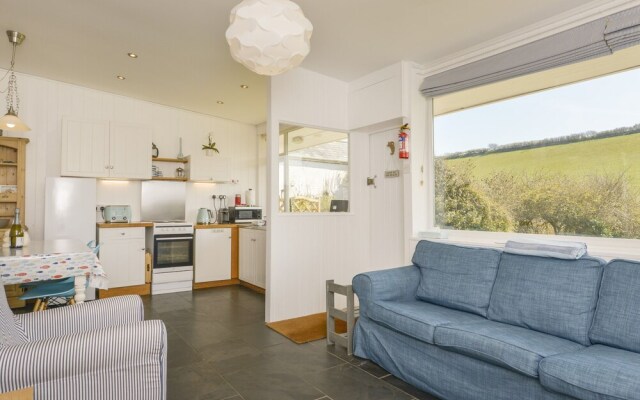 2 Brook Cottages
