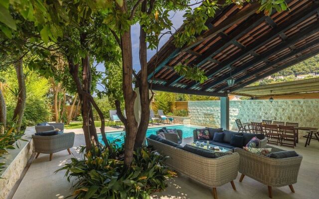 Hedera Estate, Villa Hedera