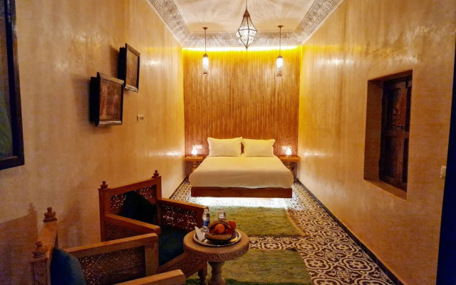 Click Riad & Spa