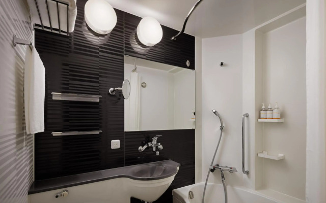 Four Points Flex by Sheraton Yokohama West