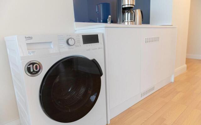 Lovely 2BR Apartment near by Sea