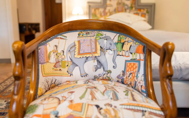 Hotel Elephant