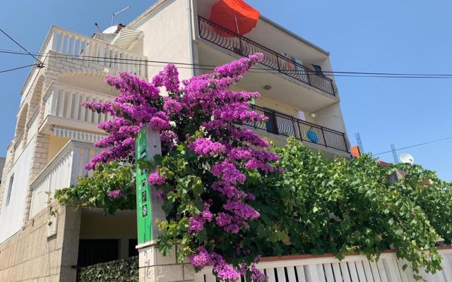 Apartment Per - 80 m from beach: A45 Marina, Riviera Trogir