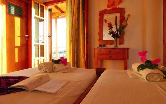 Amazing sunsets a step away from the beach