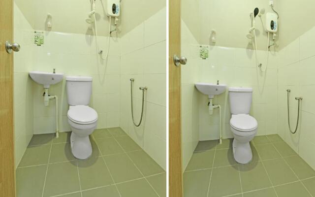 Super OYO Capital O 90556 Hotel Cherita Rooms