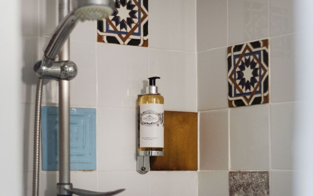 Alfama - Lisbon Cheese & Wine Apartments