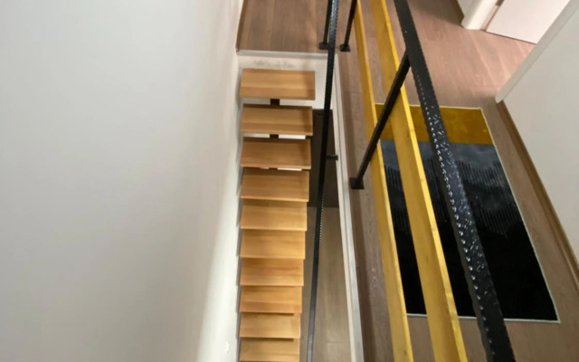 Kostas Duplex