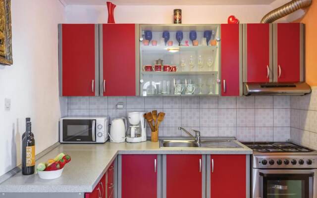 Beautiful Home in Makarska With Wifi and 1 Bedrooms
