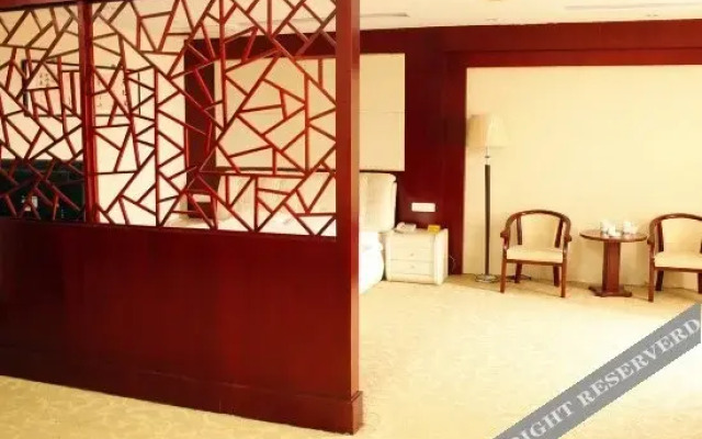 Taigeyuan Business Hotel