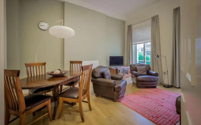 LSE Passfield Hall - Campus Accommodation