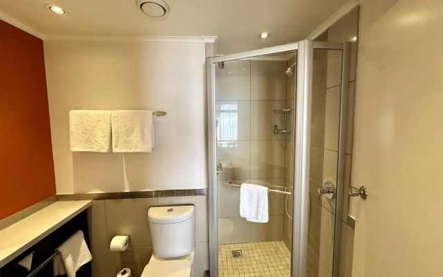 Garden Court Nelson Mandela Boulevard