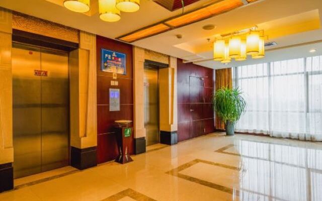 Zhejiang Crown Holidy Hotel